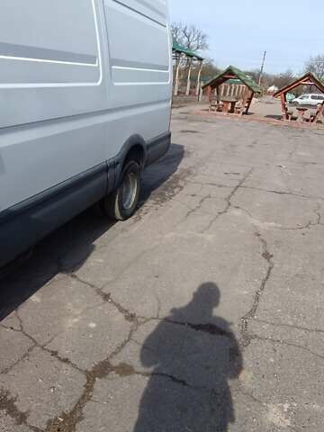 Білий Івеко Дейлі, об'ємом двигуна 3 л та пробігом 353 тис. км за 10000 $, фото 18 на Automoto.ua