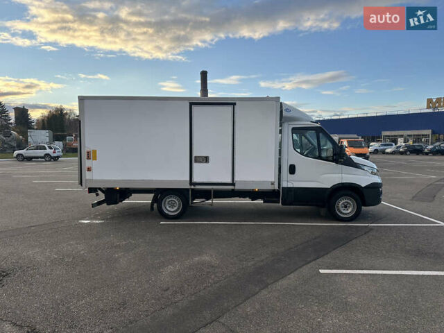 Белый Ивеко Дейли, объемом двигателя 2.3 л и пробегом 271 тыс. км за 18500 $, фото 4 на Automoto.ua