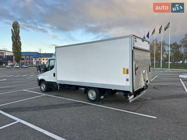 Белый Ивеко Дейли, объемом двигателя 2.3 л и пробегом 271 тыс. км за 18500 $, фото 9 на Automoto.ua