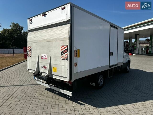 Білий Івеко Дейлі, об'ємом двигуна 2.3 л та пробігом 271 тис. км за 17999 $, фото 4 на Automoto.ua