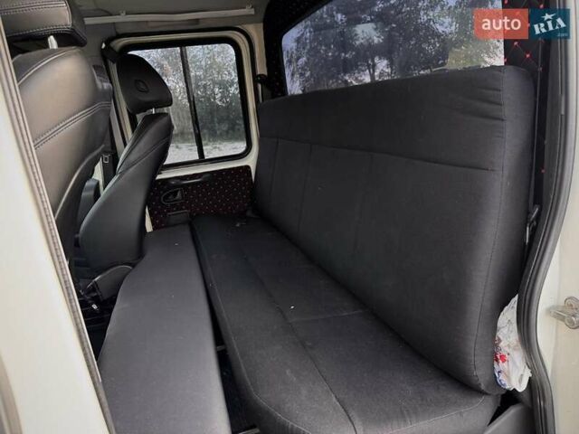 Білий Івеко Дейлі, об'ємом двигуна 3 л та пробігом 382 тис. км за 15500 $, фото 5 на Automoto.ua