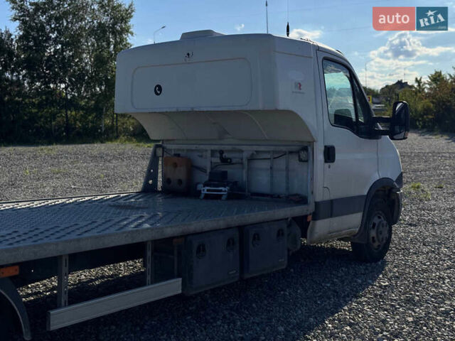 Білий Івеко Дейлі, об'ємом двигуна 3 л та пробігом 329 тис. км за 19000 $, фото 9 на Automoto.ua