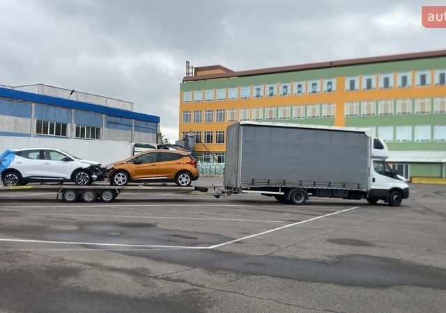 Белый Ивеко Дейли, объемом двигателя 3 л и пробегом 535 тыс. км за 25600 $, фото 4 на Automoto.ua