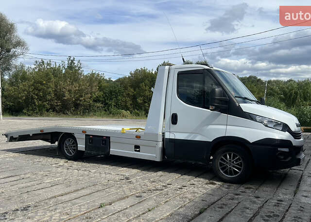 Белый Ивеко Дейли, объемом двигателя 3 л и пробегом 400 тыс. км за 25000 $, фото 1 на Automoto.ua