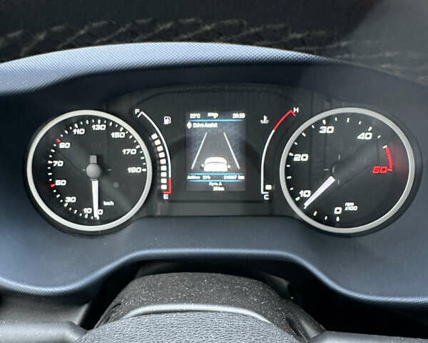 Белый Ивеко Дейли, объемом двигателя 3 л и пробегом 218 тыс. км за 35500 $, фото 39 на Automoto.ua
