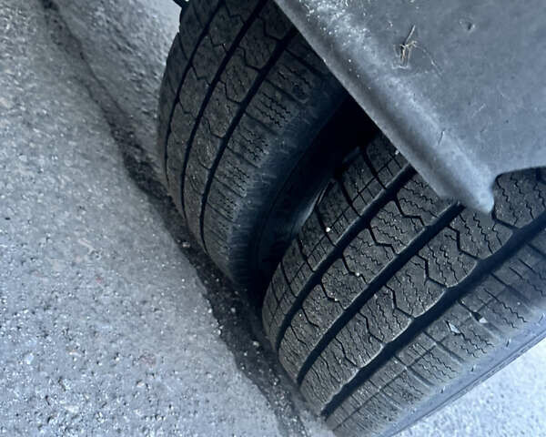 Білий Івеко Дейлі, об'ємом двигуна 3 л та пробігом 740 тис. км за 9500 $, фото 7 на Automoto.ua