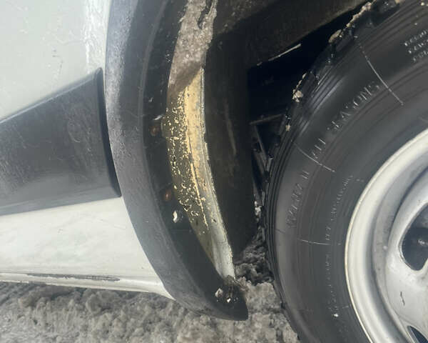 Белый Ивеко Дейли, объемом двигателя 2.29 л и пробегом 420 тыс. км за 11900 $, фото 23 на Automoto.ua