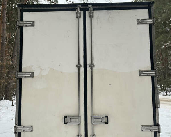 Белый Ивеко Дейли, объемом двигателя 2.29 л и пробегом 420 тыс. км за 11900 $, фото 18 на Automoto.ua