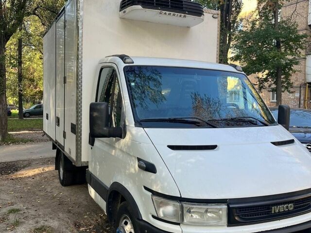 Белый Ивеко Дейли, объемом двигателя 2.29 л и пробегом 440 тыс. км за 11800 $, фото 2 на Automoto.ua