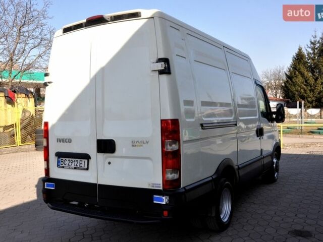 Білий Івеко Дейлі, об'ємом двигуна 2.29 л та пробігом 400 тис. км за 7999 $, фото 7 на Automoto.ua