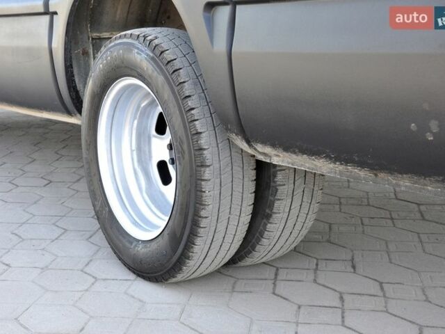 Білий Івеко Дейлі, об'ємом двигуна 2.29 л та пробігом 400 тис. км за 7999 $, фото 14 на Automoto.ua