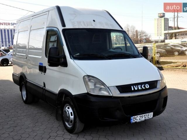 Білий Івеко Дейлі, об'ємом двигуна 2.29 л та пробігом 400 тис. км за 7999 $, фото 5 на Automoto.ua