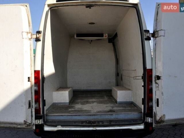 Білий Івеко Дейлі, об'ємом двигуна 2.29 л та пробігом 400 тис. км за 7999 $, фото 16 на Automoto.ua