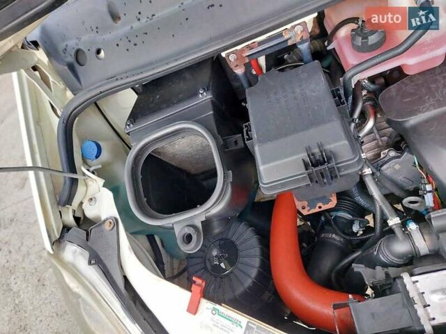 Белый Ивеко Дейли, объемом двигателя 3 л и пробегом 325 тыс. км за 21000 $, фото 24 на Automoto.ua