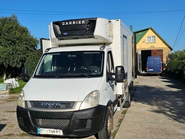 Белый Ивеко Дейли, объемом двигателя 3 л и пробегом 297 тыс. км за 15500 $, фото 1 на Automoto.ua