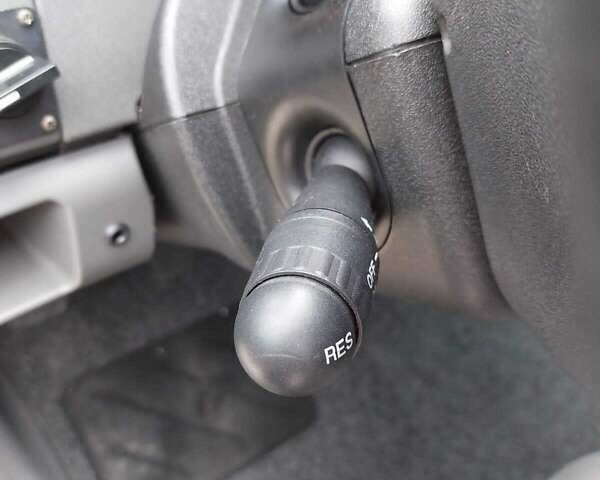 Белый Ивеко Дейли, объемом двигателя 3 л и пробегом 325 тыс. км за 21000 $, фото 15 на Automoto.ua