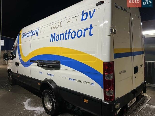 Белый Ивеко Дейли, объемом двигателя 2.8 л и пробегом 356 тыс. км за 14000 $, фото 3 на Automoto.ua