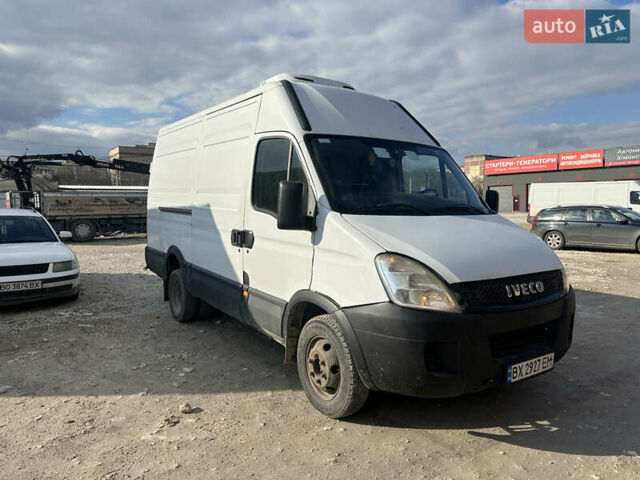 Белый Ивеко Дейли, объемом двигателя 3 л и пробегом 400 тыс. км за 8300 $, фото 1 на Automoto.ua