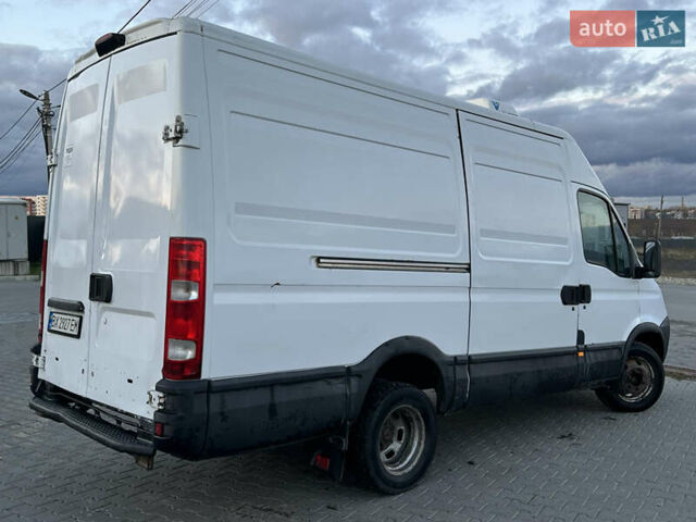 Івеко Дейлі 2012 у Тернополі на Automoto.ua Білий Івеко Дейлі, об'ємом двигуна 3 л та пробігом 500 тис. км за 7200 $, фото 10 на Automoto.ua