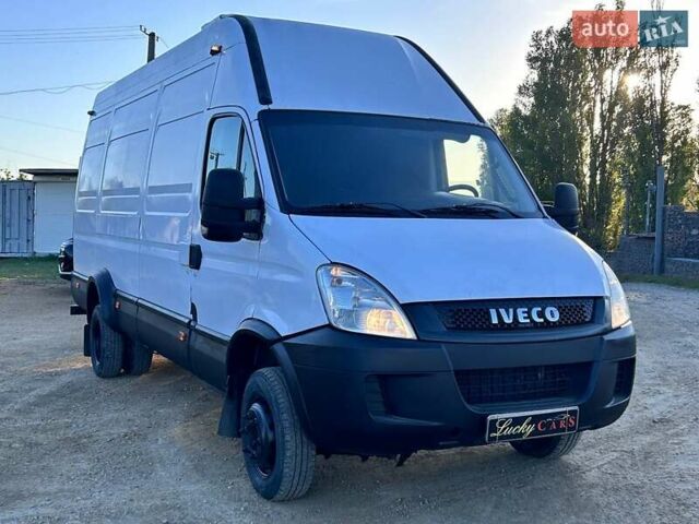 Белый Ивеко Дейли, объемом двигателя 3 л и пробегом 315 тыс. км за 21000 $, фото 3 на Automoto.ua