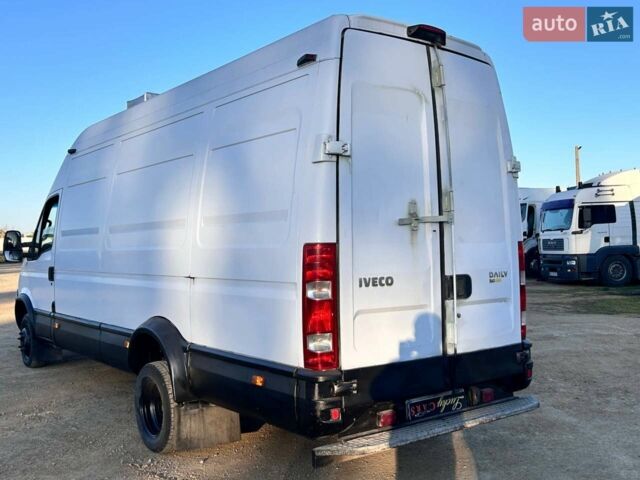 Белый Ивеко Дейли, объемом двигателя 3 л и пробегом 315 тыс. км за 17000 $, фото 6 на Automoto.ua