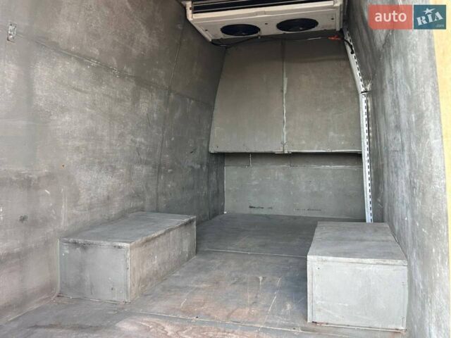 Белый Ивеко Дейли, объемом двигателя 3 л и пробегом 315 тыс. км за 17000 $, фото 23 на Automoto.ua