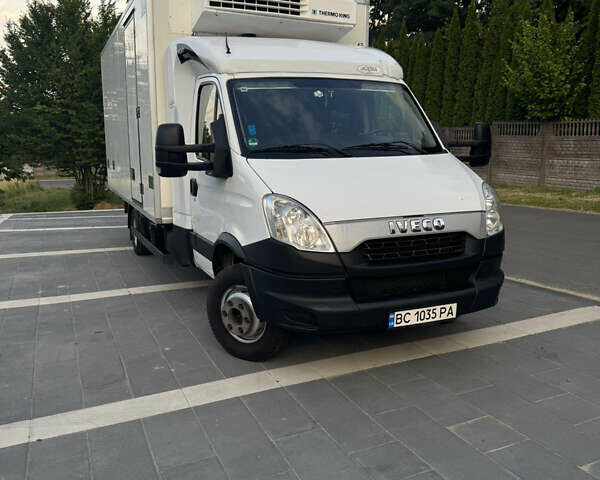 Белый Ивеко Дейли, объемом двигателя 3 л и пробегом 357 тыс. км за 27499 $, фото 2 на Automoto.ua