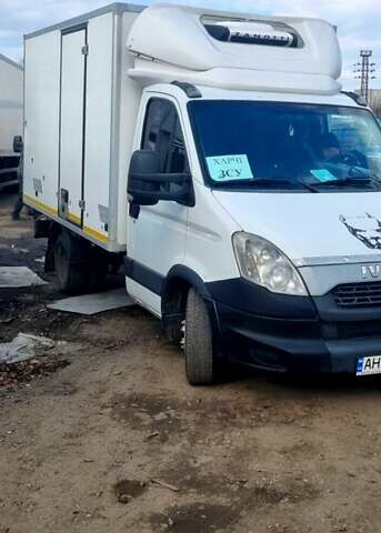 Белый Ивеко Дейли, объемом двигателя 2.3 л и пробегом 332 тыс. км за 16200 $, фото 3 на Automoto.ua