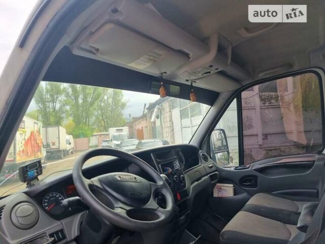 Белый Ивеко Дейли, объемом двигателя 2.3 л и пробегом 332 тыс. км за 16200 $, фото 11 на Automoto.ua