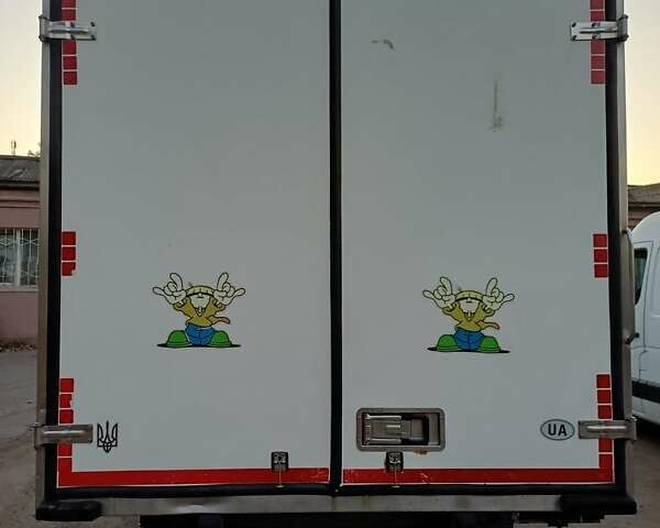 Білий Івеко Дейлі, об'ємом двигуна 2.3 л та пробігом 332 тис. км за 14500 $, фото 3 на Automoto.ua