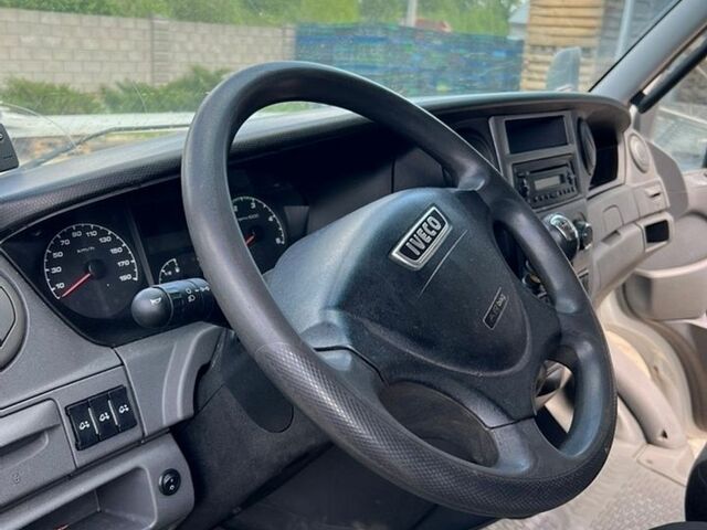 Белый Ивеко Дейли, объемом двигателя 3 л и пробегом 480 тыс. км за 23500 $, фото 9 на Automoto.ua