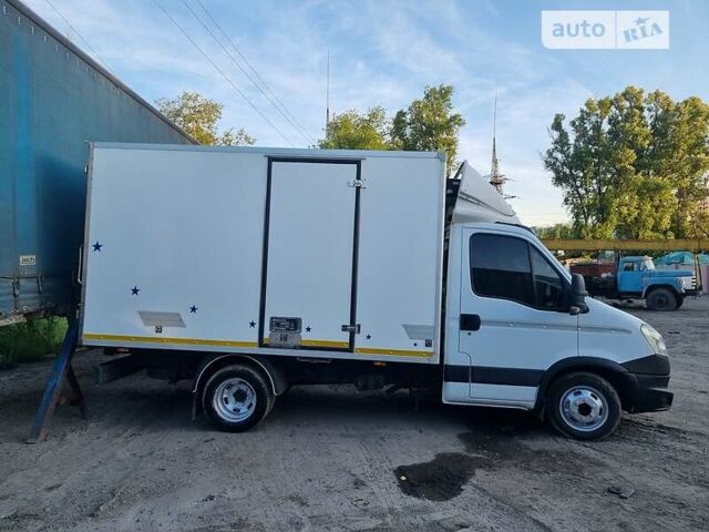 Білий Івеко Дейлі, об'ємом двигуна 2.3 л та пробігом 332 тис. км за 14500 $, фото 25 на Automoto.ua