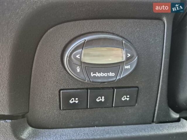 Білий Івеко Дейлі, об'ємом двигуна 3 л та пробігом 386 тис. км за 28200 $, фото 20 на Automoto.ua