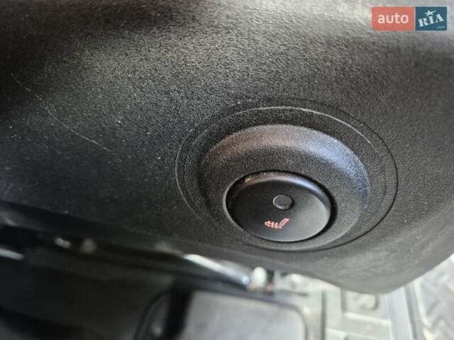 Білий Івеко Дейлі, об'ємом двигуна 3 л та пробігом 386 тис. км за 28200 $, фото 21 на Automoto.ua