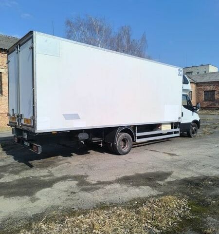 Білий Івеко Дейлі, об'ємом двигуна 3 л та пробігом 722 тис. км за 24000 $, фото 3 на Automoto.ua