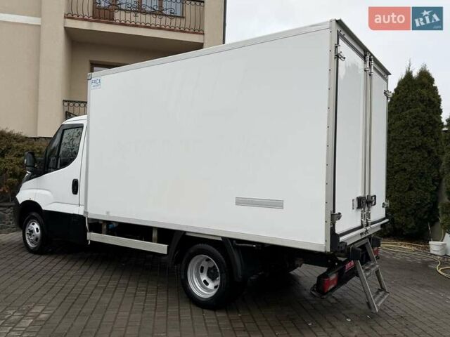 Білий Івеко Дейлі, об'ємом двигуна 2.3 л та пробігом 275 тис. км за 19300 $, фото 17 на Automoto.ua
