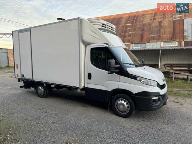 Білий Івеко Дейлі, об'ємом двигуна 3 л та пробігом 311 тис. км за 23800 $, фото 3 на Automoto.ua