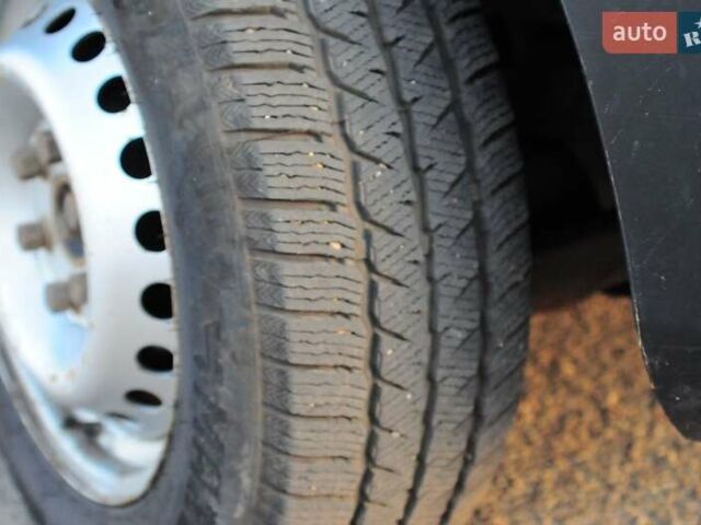 Белый Ивеко Дейли, объемом двигателя 2.29 л и пробегом 293 тыс. км за 24000 $, фото 26 на Automoto.ua