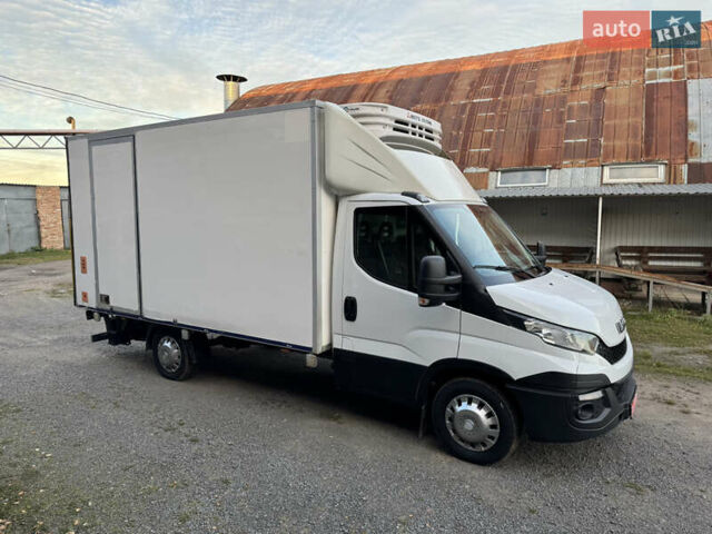 Білий Івеко Дейлі, об'ємом двигуна 3 л та пробігом 311 тис. км за 23800 $, фото 4 на Automoto.ua