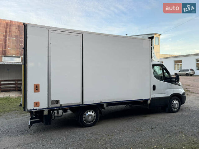 Білий Івеко Дейлі, об'ємом двигуна 3 л та пробігом 311 тис. км за 23800 $, фото 9 на Automoto.ua