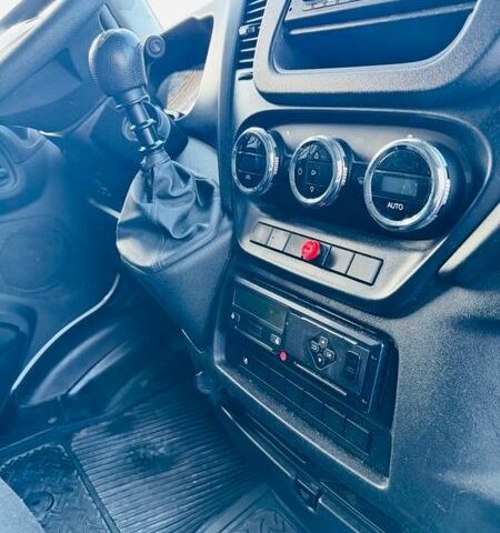 Белый Ивеко Дейли, объемом двигателя 3 л и пробегом 270 тыс. км за 45000 $, фото 4 на Automoto.ua