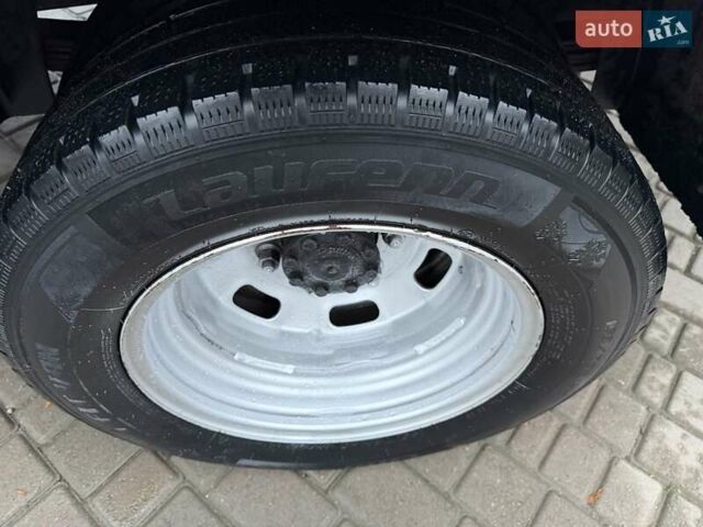 Білий Івеко Дейлі, об'ємом двигуна 2.3 л та пробігом 275 тис. км за 19300 $, фото 35 на Automoto.ua