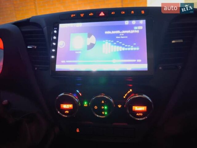 Белый Ивеко Дейли, объемом двигателя 2.29 л и пробегом 293 тыс. км за 24000 $, фото 39 на Automoto.ua