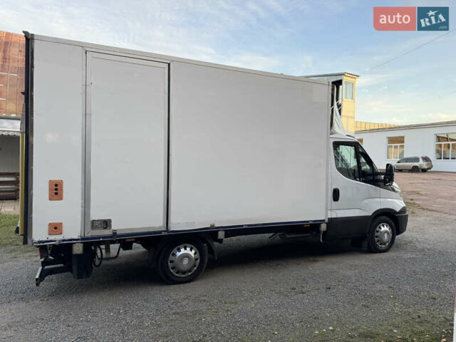Білий Івеко Дейлі, об'ємом двигуна 3 л та пробігом 311 тис. км за 23800 $, фото 8 на Automoto.ua