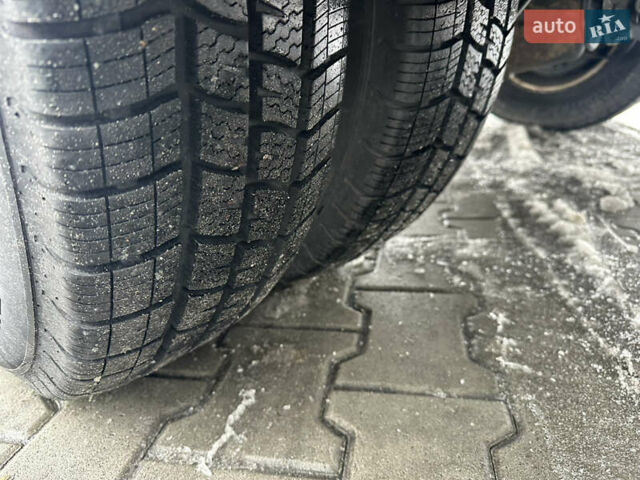 Белый Ивеко Дейли, объемом двигателя 3 л и пробегом 262 тыс. км за 32500 $, фото 15 на Automoto.ua