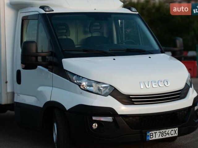 Белый Ивеко Дейли, объемом двигателя 2.29 л и пробегом 293 тыс. км за 25000 $, фото 48 на Automoto.ua
