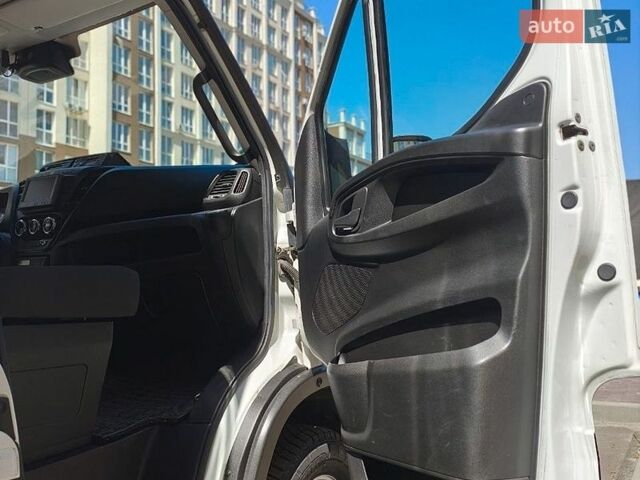 Белый Ивеко Дейли, объемом двигателя 3 л и пробегом 197 тыс. км за 33500 $, фото 7 на Automoto.ua