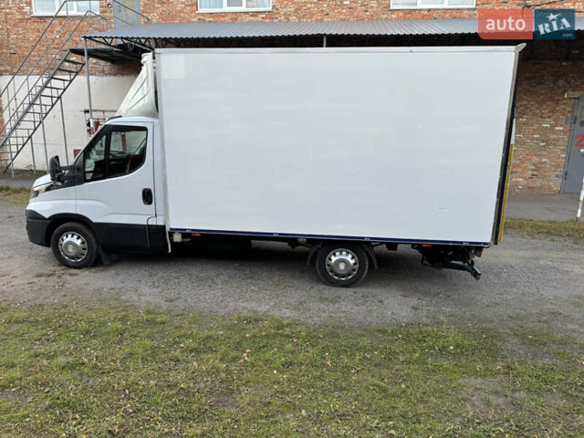 Білий Івеко Дейлі, об'ємом двигуна 3 л та пробігом 311 тис. км за 23800 $, фото 27 на Automoto.ua