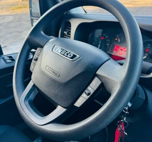 Белый Ивеко Дейли, объемом двигателя 3 л и пробегом 270 тыс. км за 45000 $, фото 6 на Automoto.ua