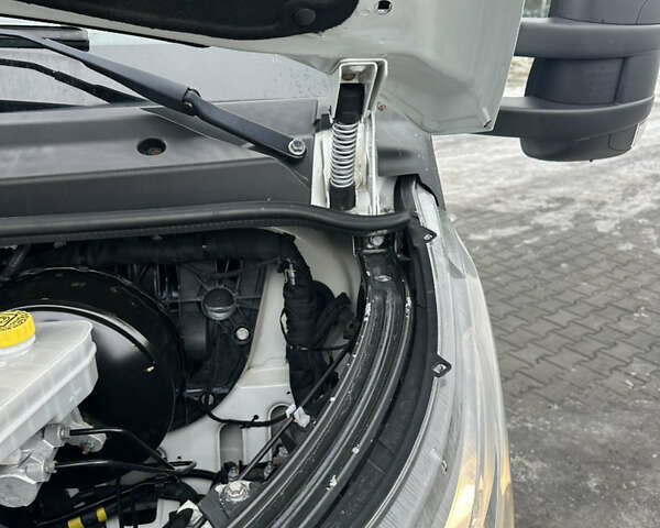 Белый Ивеко Дейли, объемом двигателя 3 л и пробегом 262 тыс. км за 32500 $, фото 48 на Automoto.ua